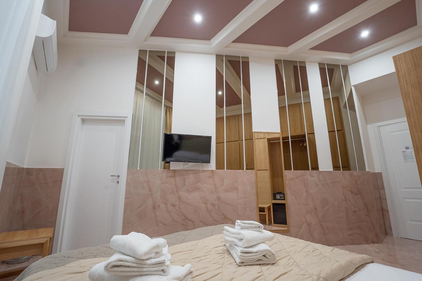 P.c. Boutique H. Lifestyle, Centro, By Clapa Group Dislocated Hospitality Pensión Nápoles